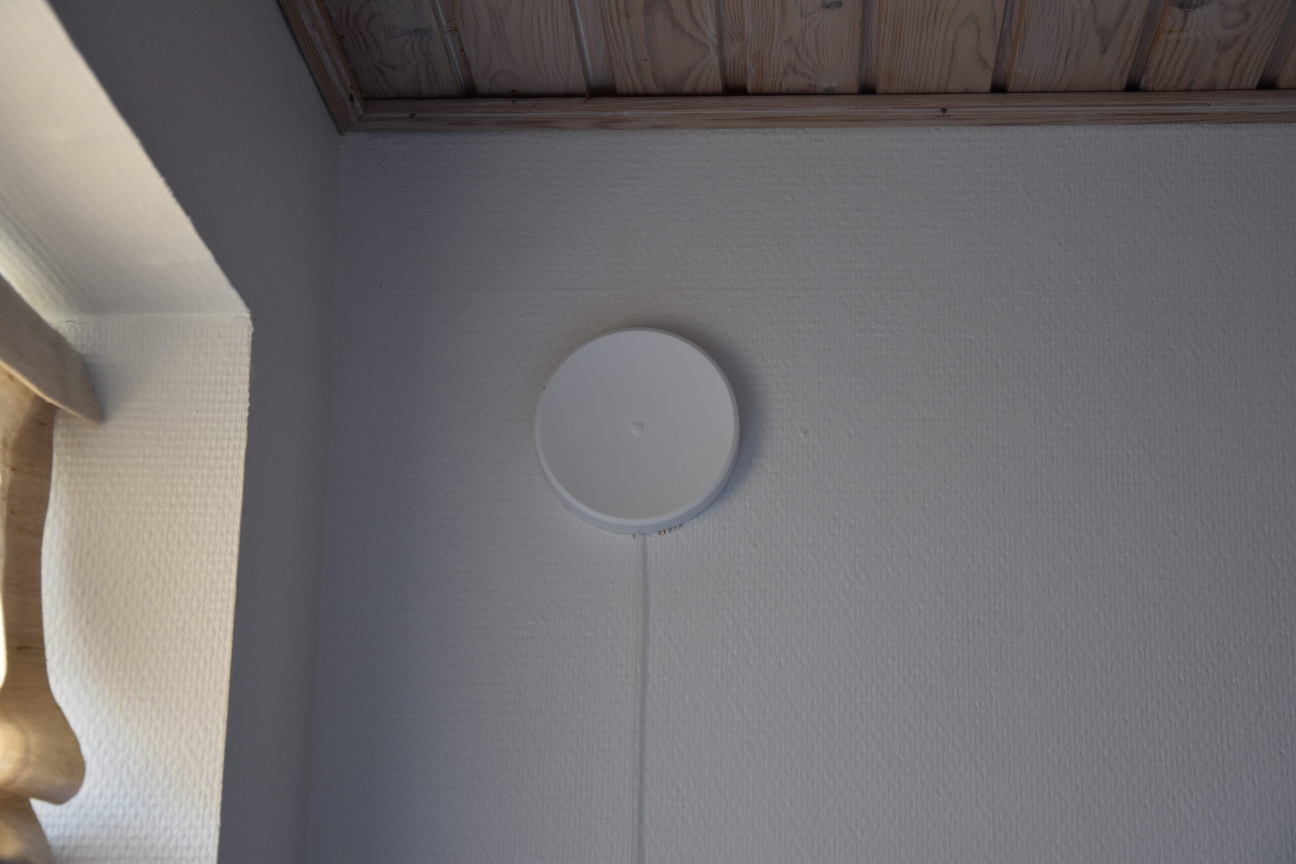 Indvendig del af en teleskopventil monteret p&aring; v&aelig;g