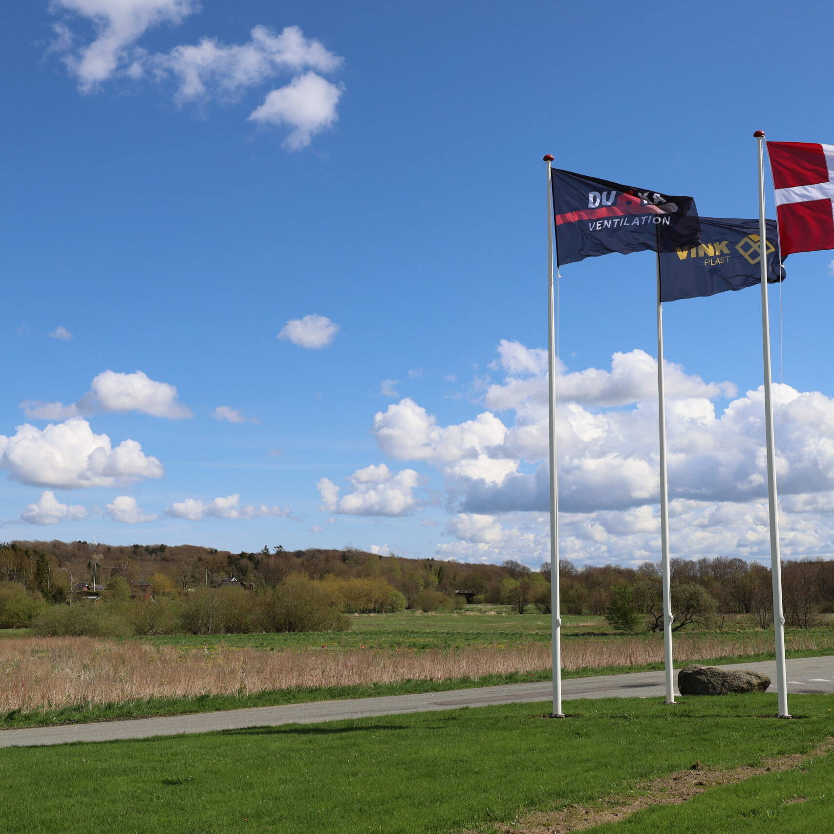 Dannebrog, Flag DUKA Ventilation, Flag Vink Plast